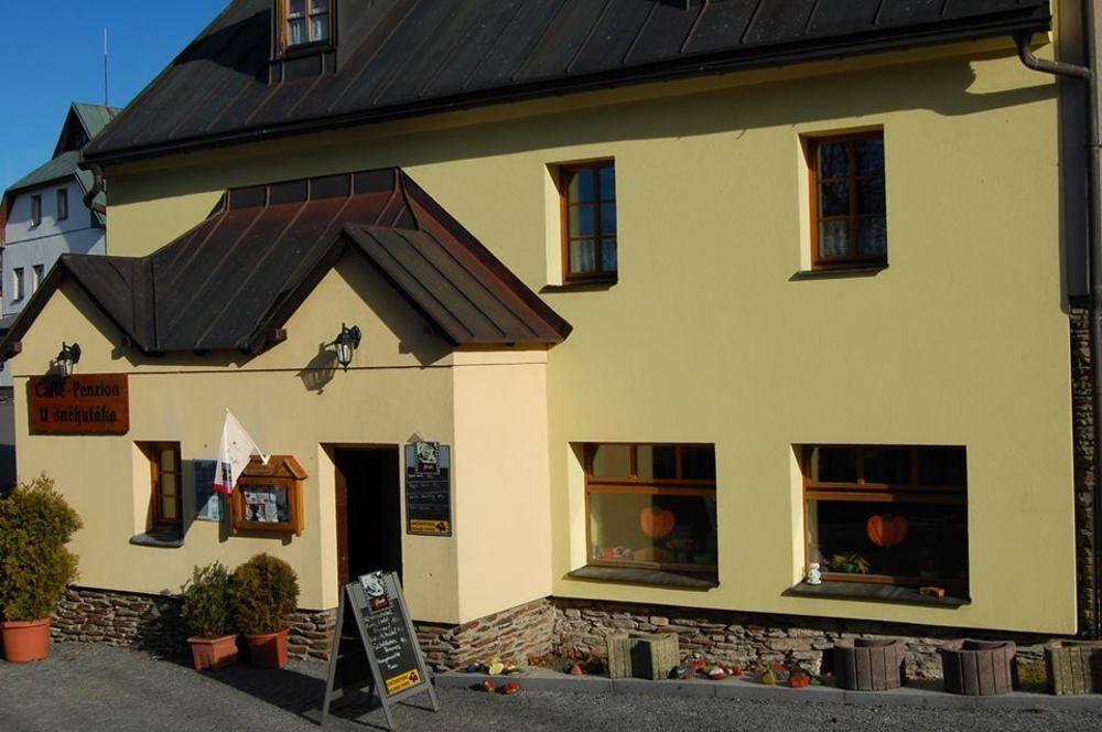 Penzion U Snehulaka Bozi Dar Exterior photo