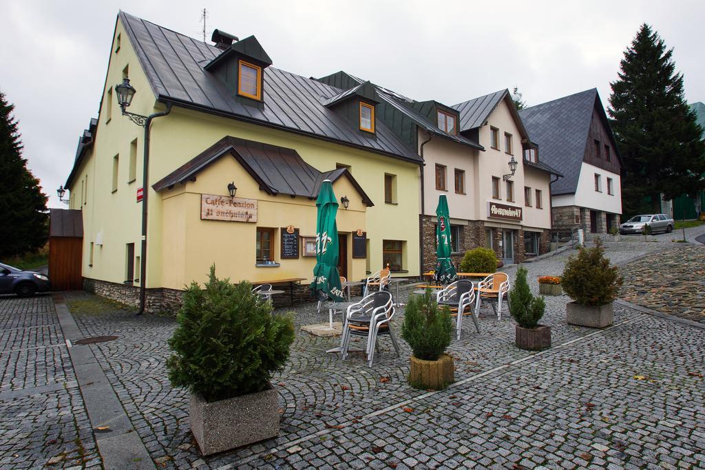 Penzion U Snehulaka Bozi Dar Exterior photo